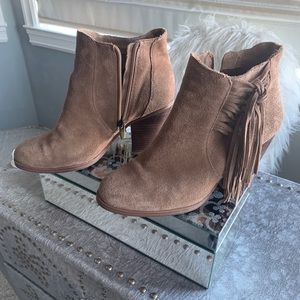 Vince Camuto Bootie
